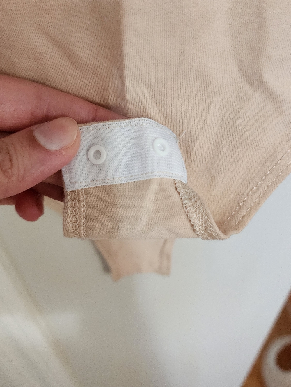 Bodysuits - Picture 4 of 6